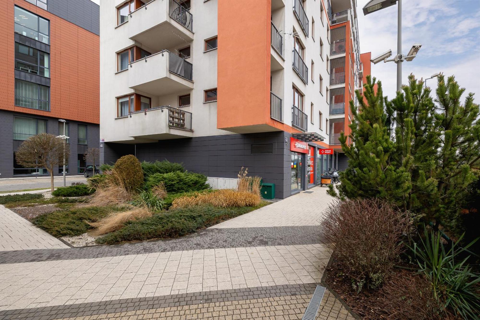 Stylish Apartment With Balcony & Parking Cracow By Noclegi Renters Krakow Ngoại thất bức ảnh